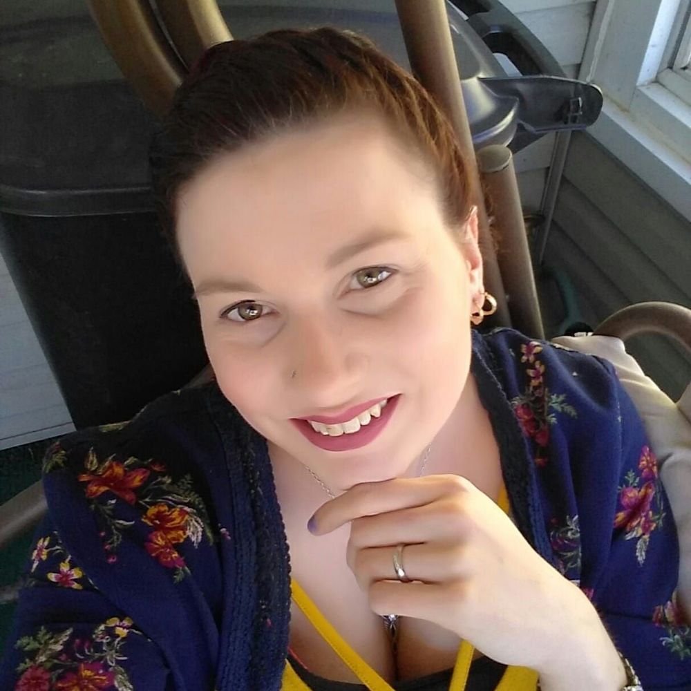 Meet your Posher, Christina